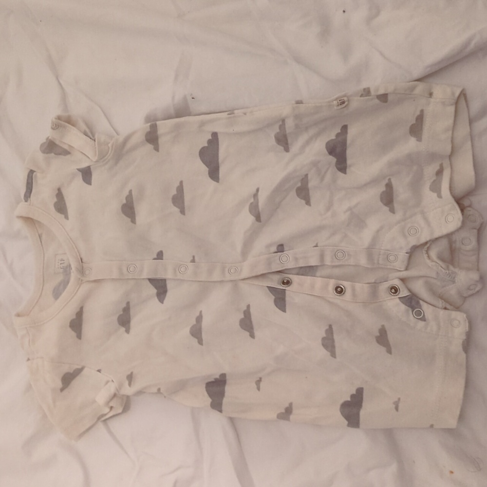 Baby Gap one piece romper size 3-6 months